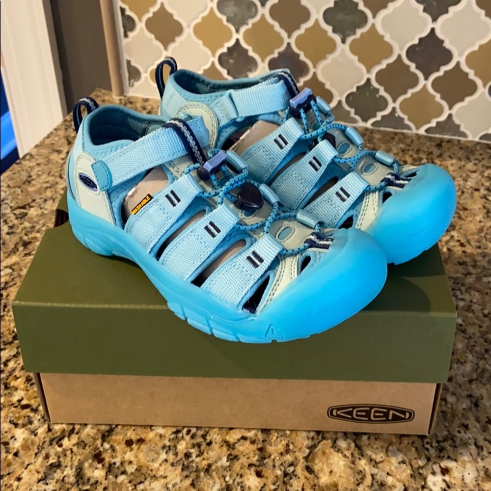 Youth Keen Newport H2 shoes Size 3